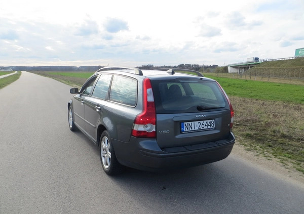 Volvo V50 cena 9400 przebieg: 238000, rok produkcji 2005 z Nidzica małe 56